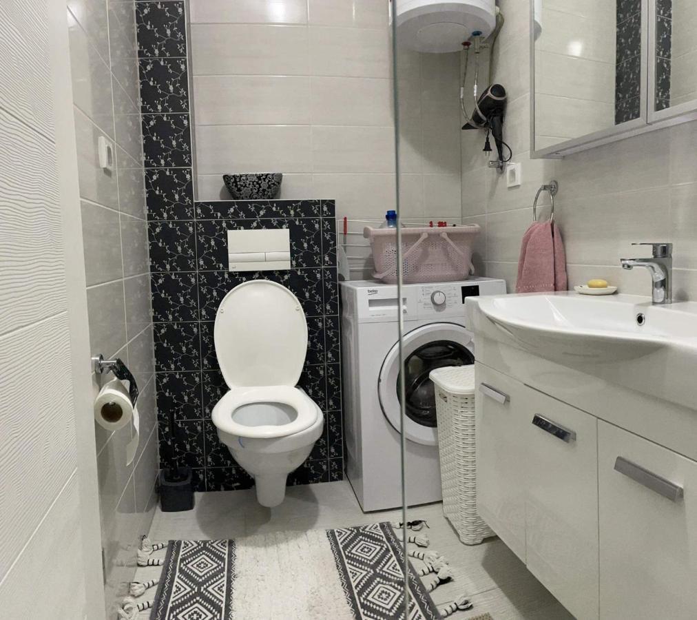 Apartman SIMS Bijeljina Bagian luar foto