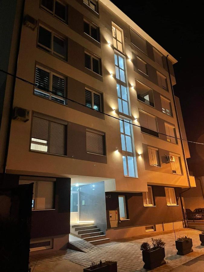 Apartman SIMS Bijeljina Bagian luar foto